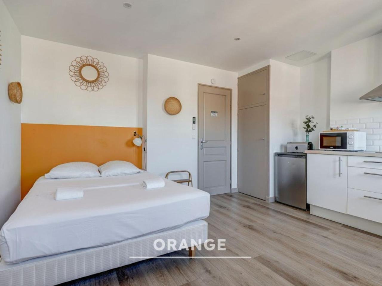 Les Cocons - 8 A 100m Du Vieux Port Apartment